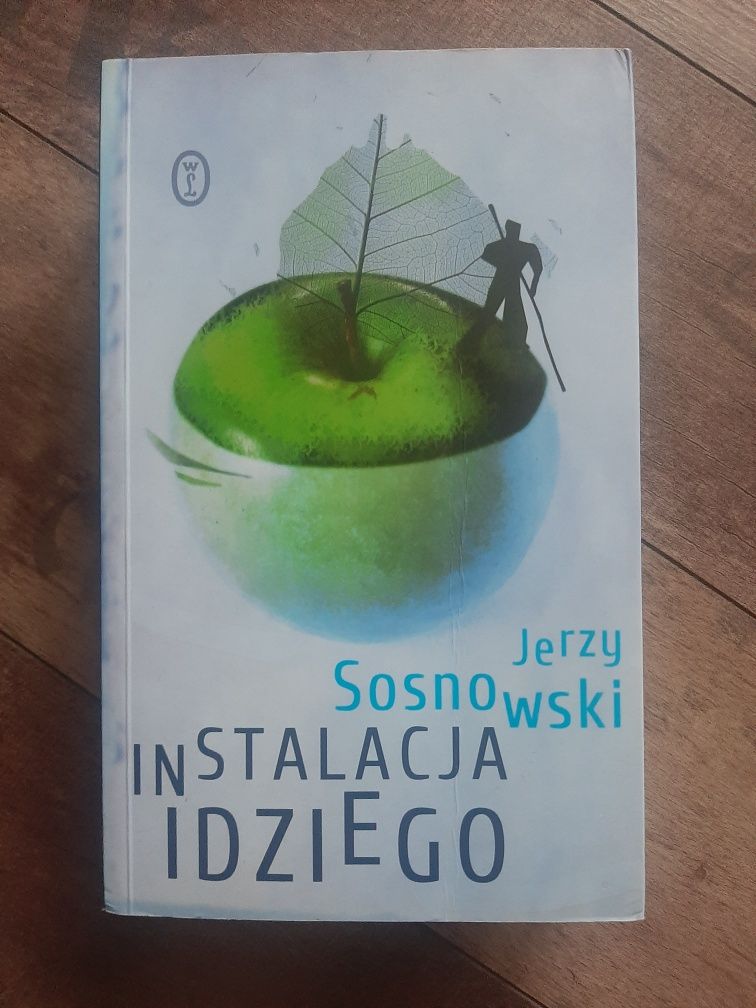 Sosnowski - Instalacja idziego i Apokryf Agłai