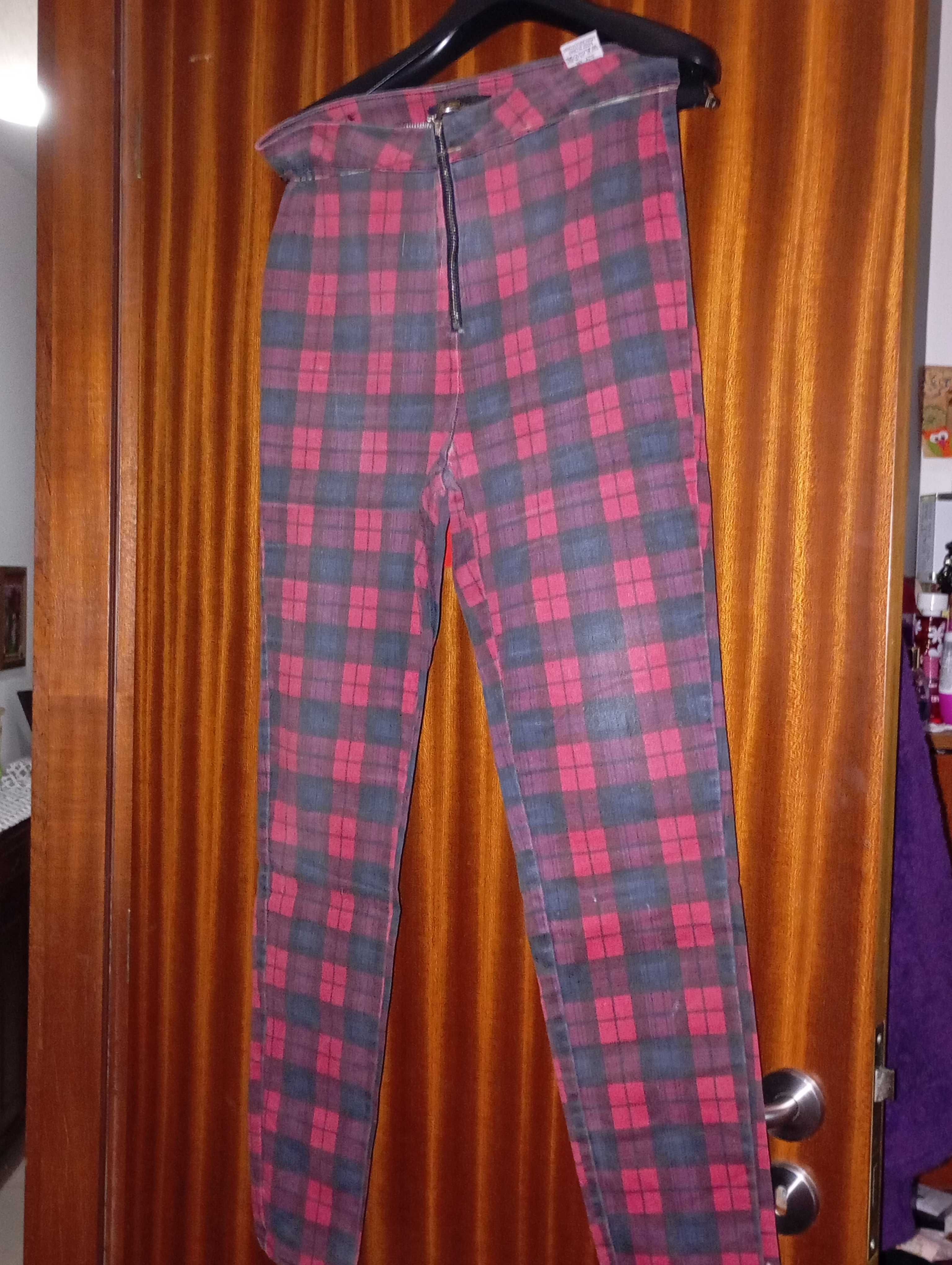 Leggings xadrez vermelha