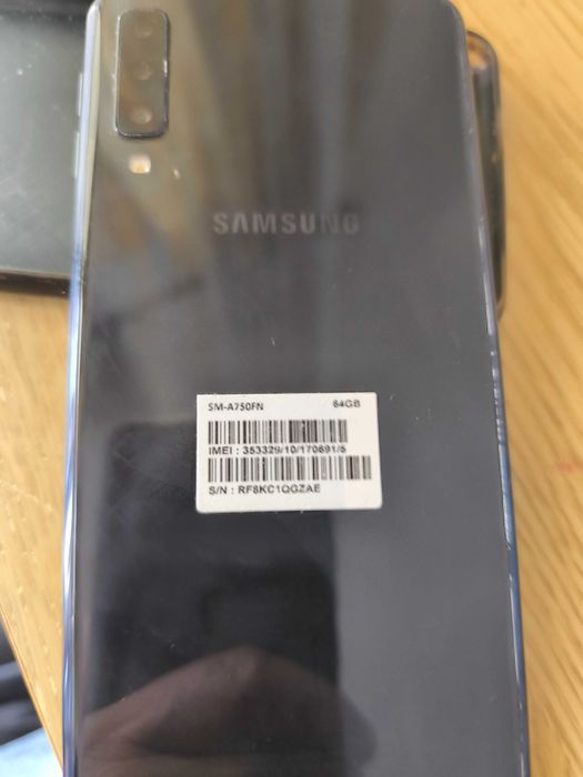 Samsung a7 - 64 Kb - usado