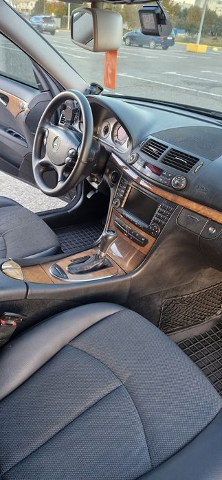 Мерс 211 2.2 cdi Avangarde