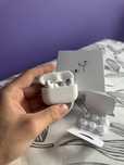 Airpods pro 2 (2025 roku) Olx przesyłka aktualna | Na gwarancji |