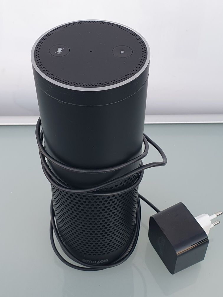 Głośnik multimedialny Amazon Echo ze sterowaniem głosem Alexa - czarny