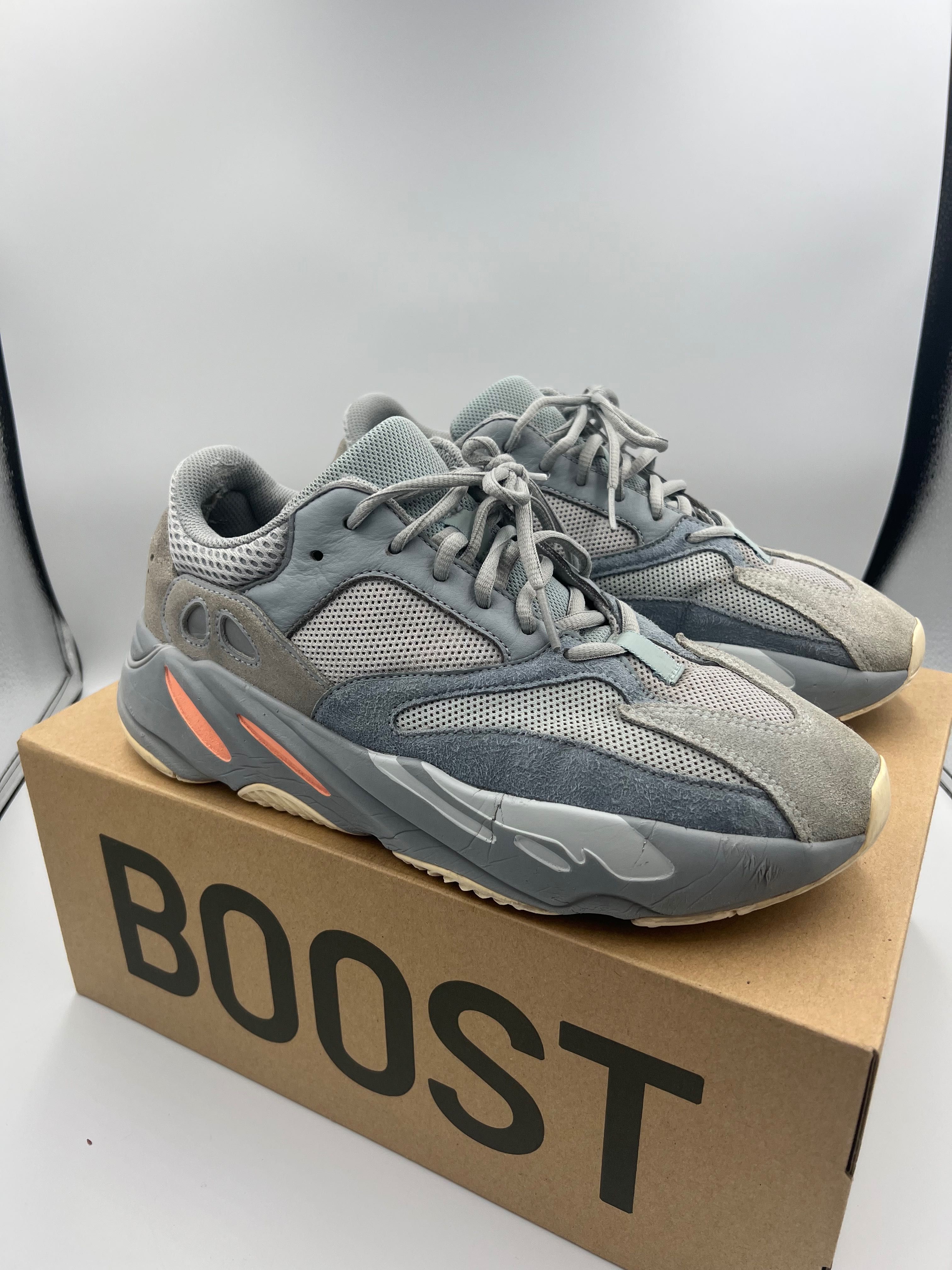 yeezy 700 boost inertia