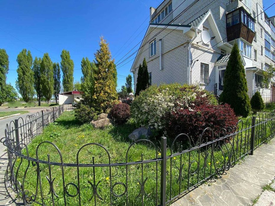 Продаж будинку 97,4м2, 3 кімнати, 3 поверхи. Відеонагляд. ID:700