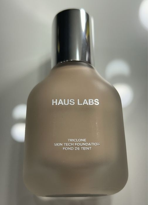 Podkład Haus Labs - odcień 070