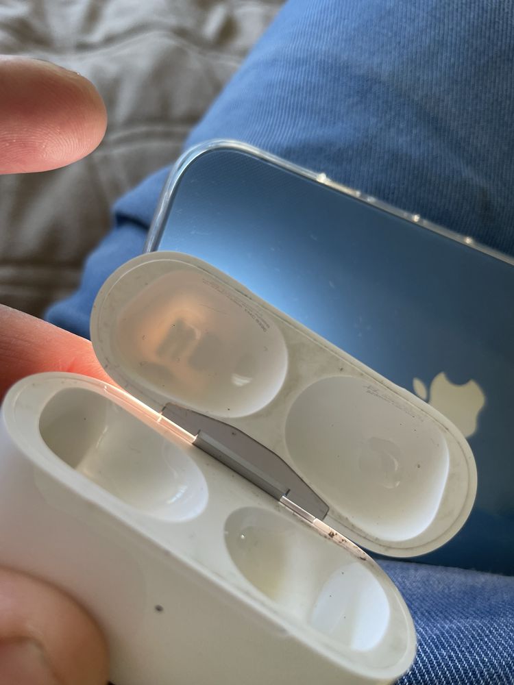 Кейс зарядный футляр Air pods Pro 2nd generation
