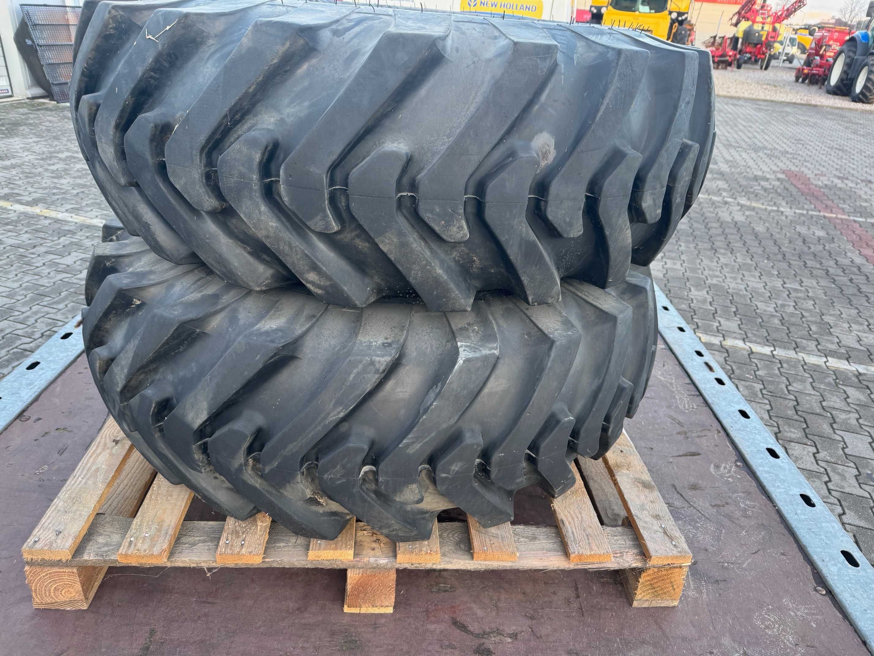 Koła komplet opona 16,9 R24 z felgą koparka New Holland Case nowe
