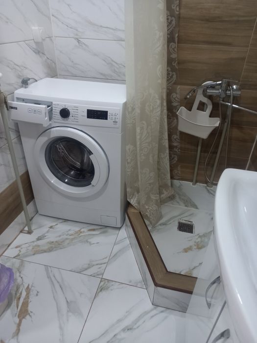 Здам  3ох кімн. кв. з єврорем. р-он Саксаганського