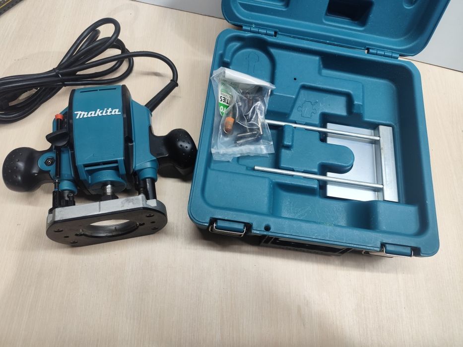 Makita RP0900 Japan  оригінал фрезер Макіта