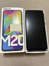 Продам Samsung Galaxy M20