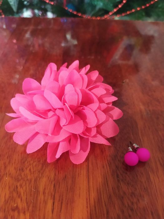 Квітка для волосся, пусети