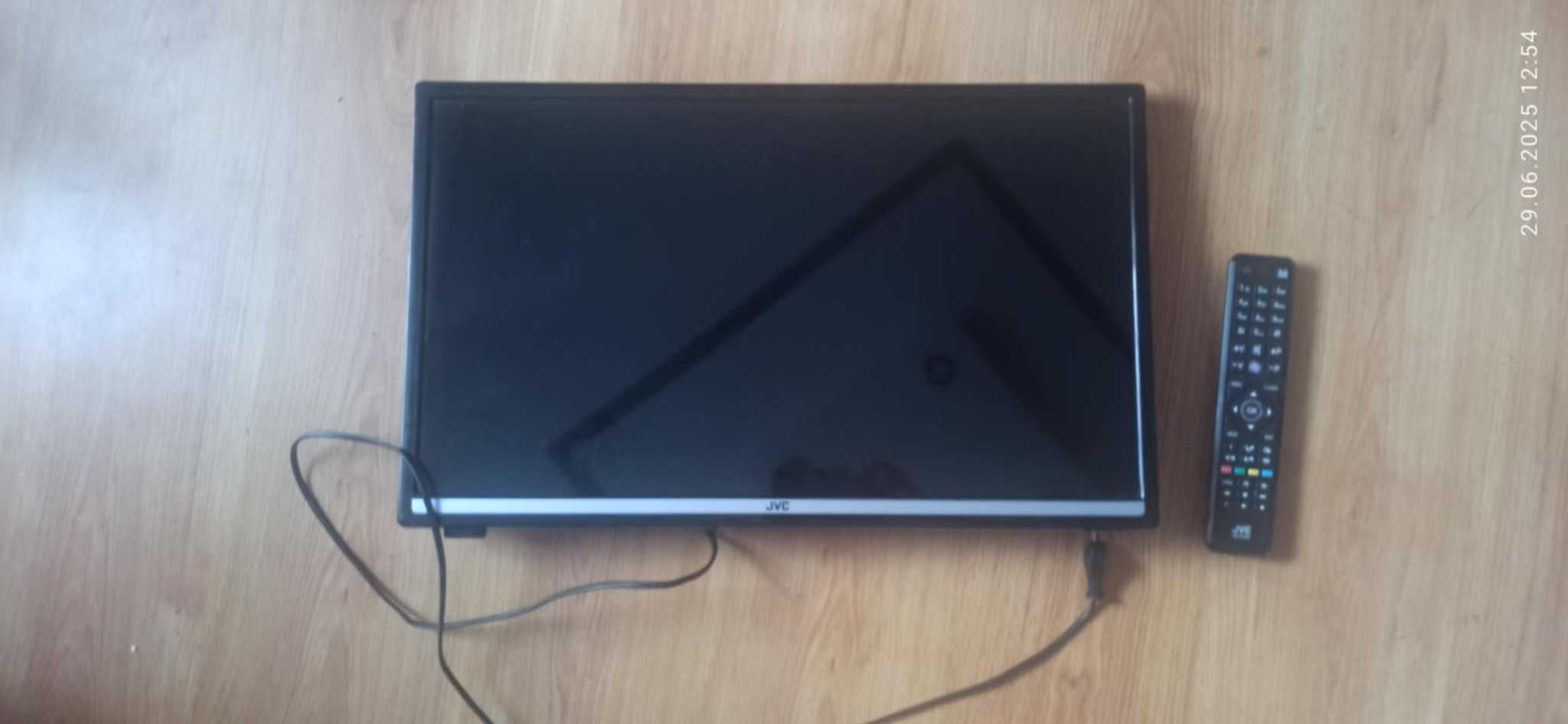 Telewizor JVS  24 cale