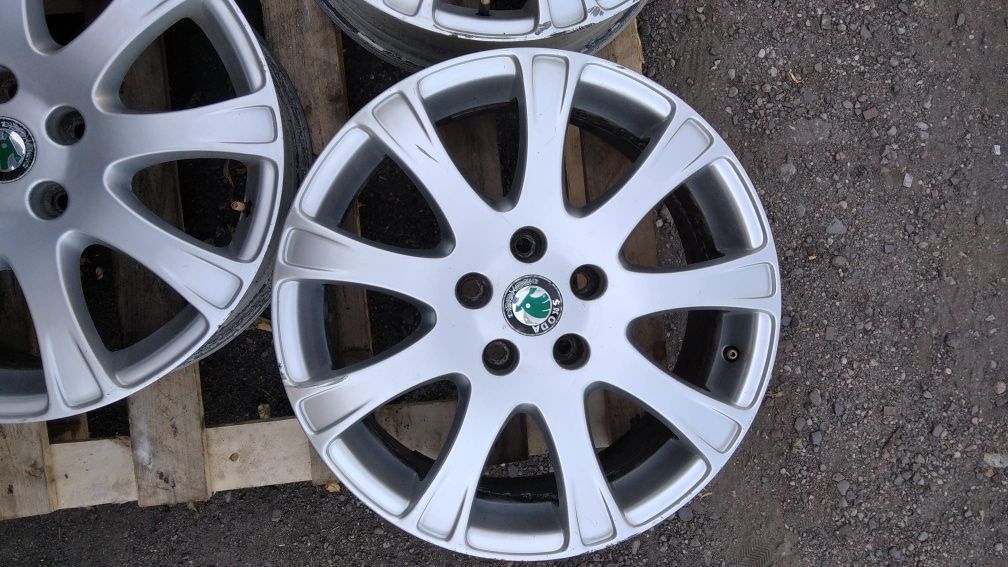 Alufelgi 17 Skoda Octavia II Octavia III Yeti Superb VW Seat 5x112