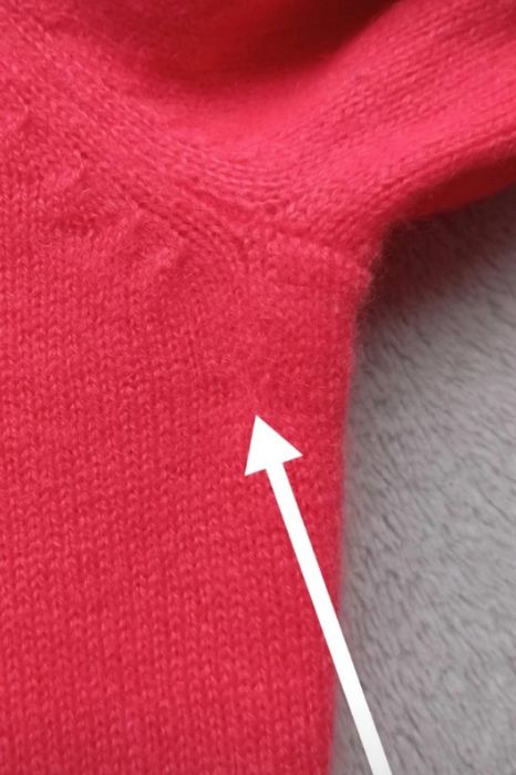 Sweter kaszmir Esisto