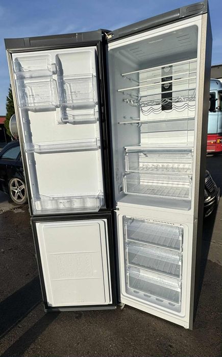 Sprzedam lodówkę Ariston