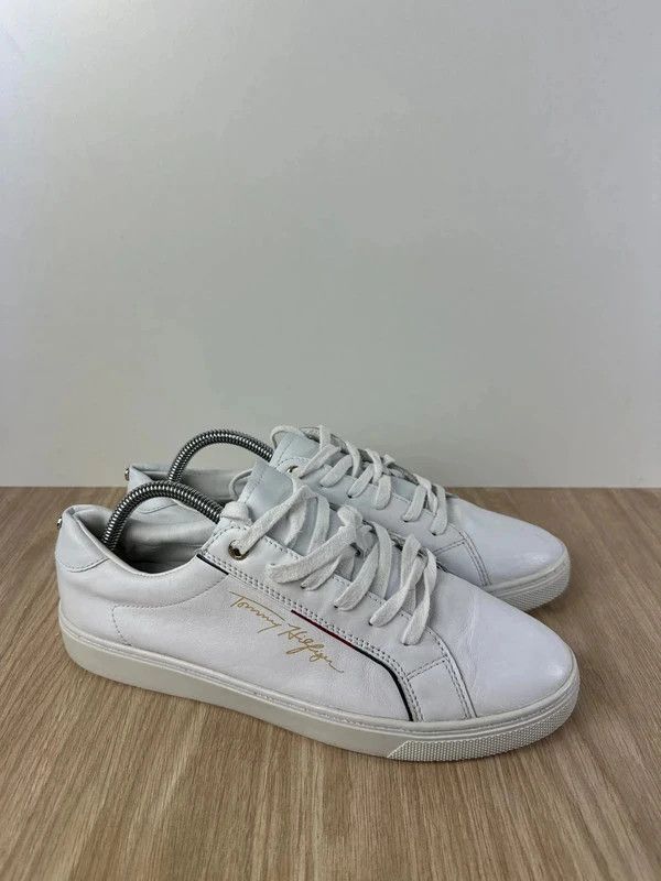 Sneakersy Tommy Hilfiger białe rozmiar 41