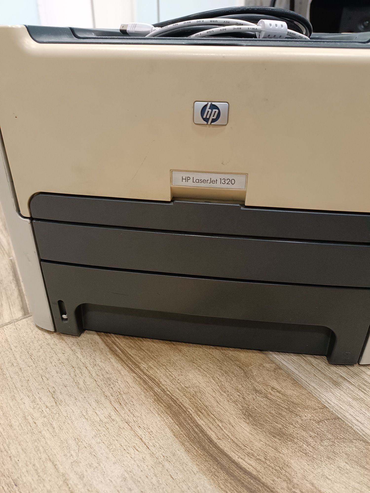 Принтер HP laserjet 1320 лазернтй