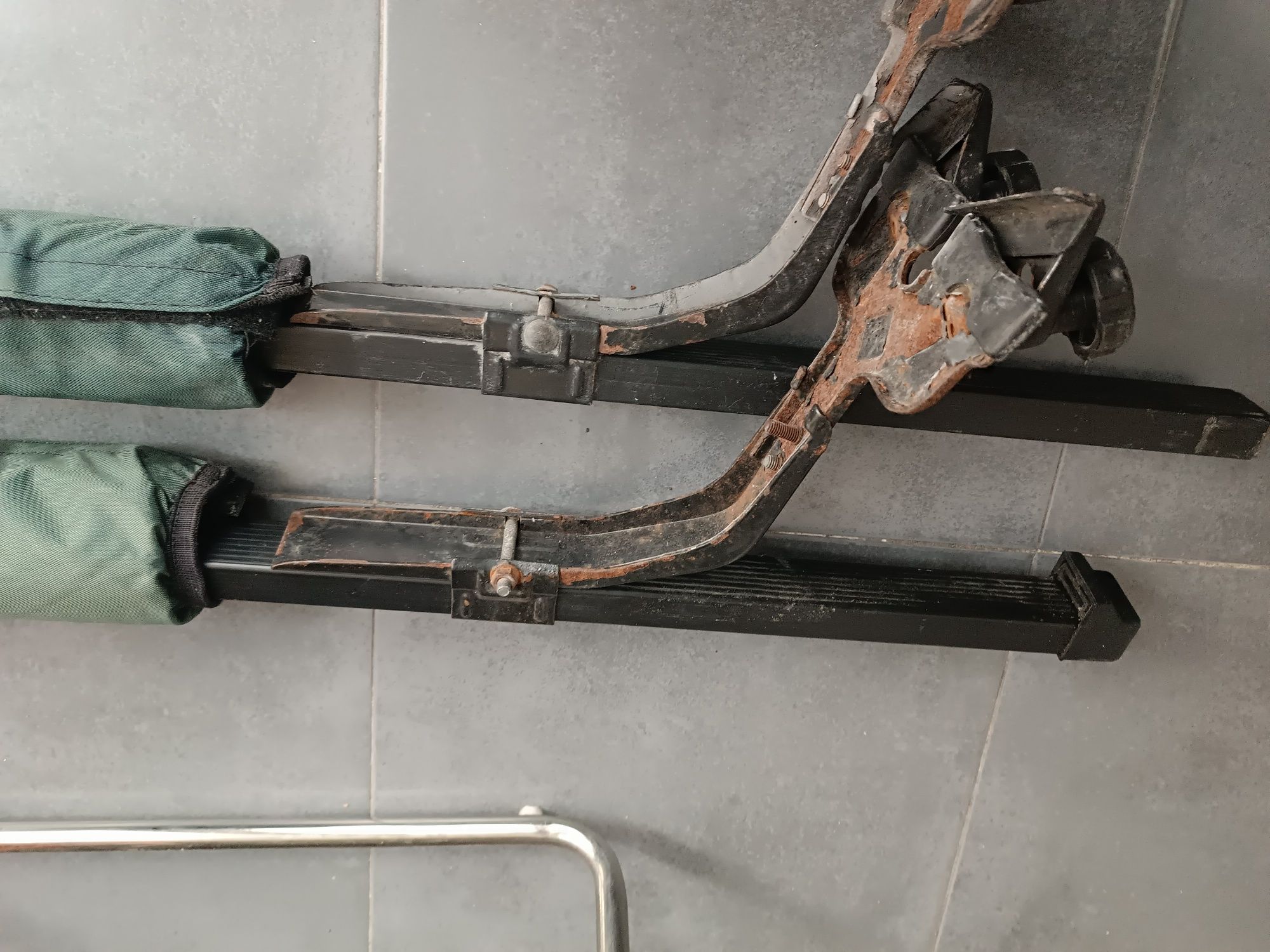 Barras de transporte para Nissan Vanete
