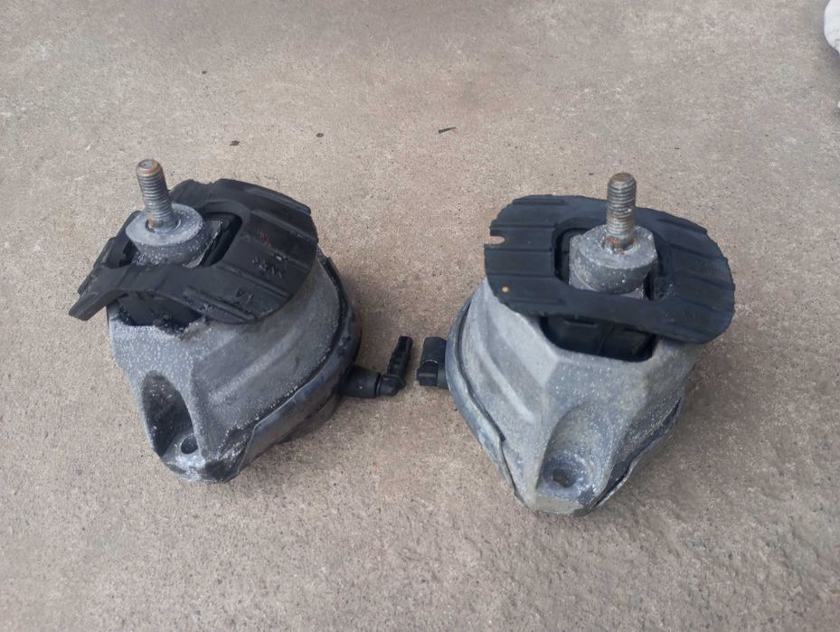 Подушка двигателя BMW e60,e61 m57 3.0D 6761091,6761092