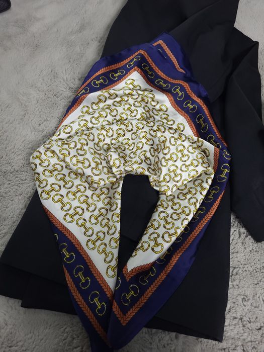 актуальний блейзер прямого крою, піджак жіночий оверсайз PRETTY LITTLE