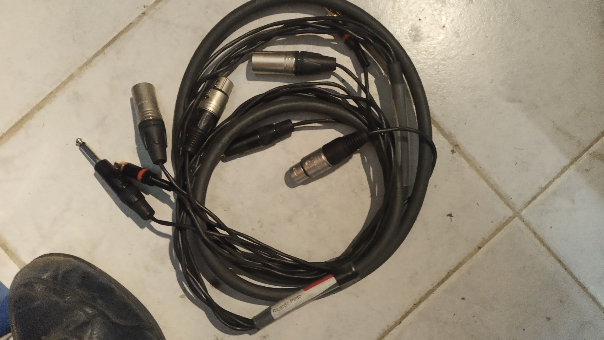 cabos de audio, Microfone á medida, Adaptadores áudio (XLR, JACK, RCA)