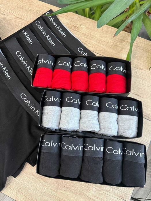 Чоловічі боксери Келвін Кляйн серія Modern Black. Мужские трусы Calvin