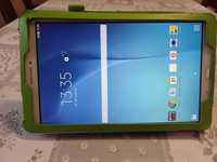 Tablet samsung SM T560