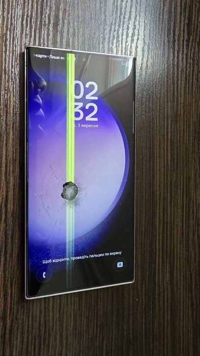 Samsung Galaxy S23 Ultra 12/512Gb розбитий