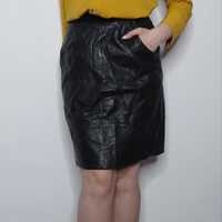 Czarna skórzana spódnica vintage 36
