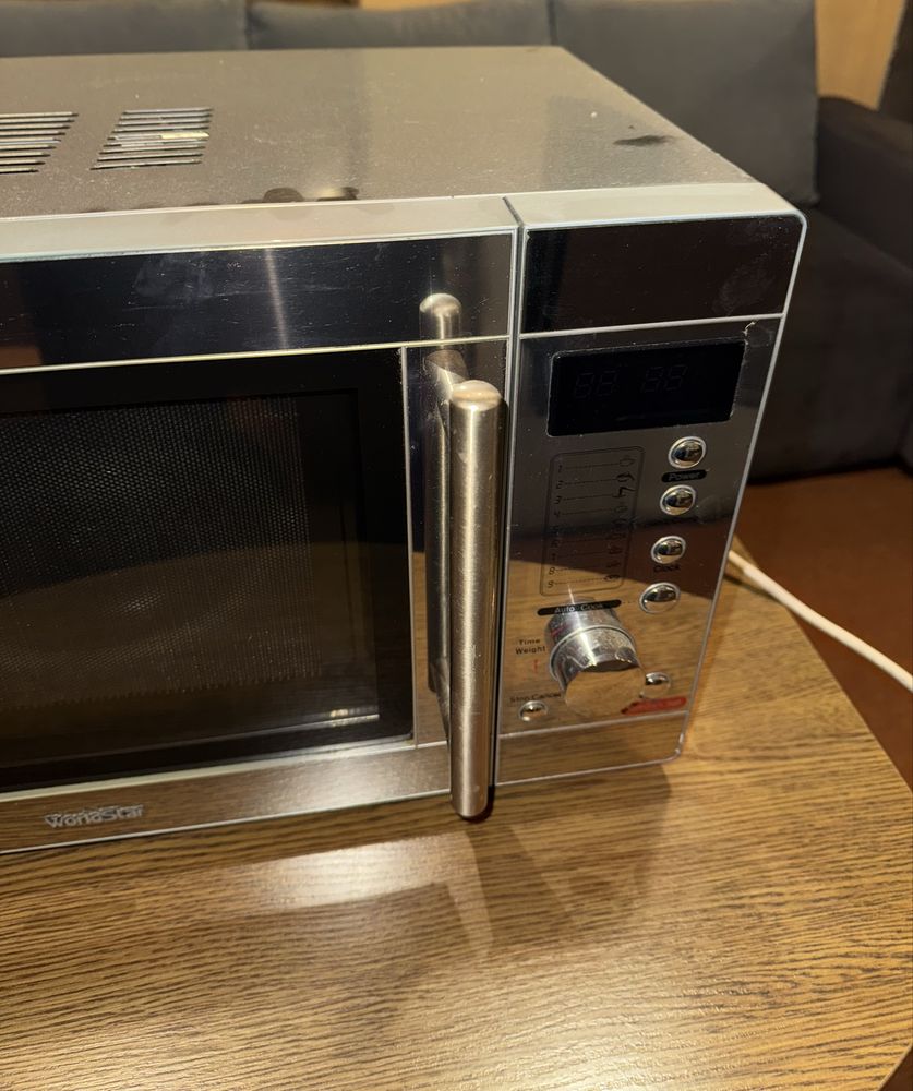 Kuchenka Mikrofalowa z funkcją Grill World Star MW 4223 SG