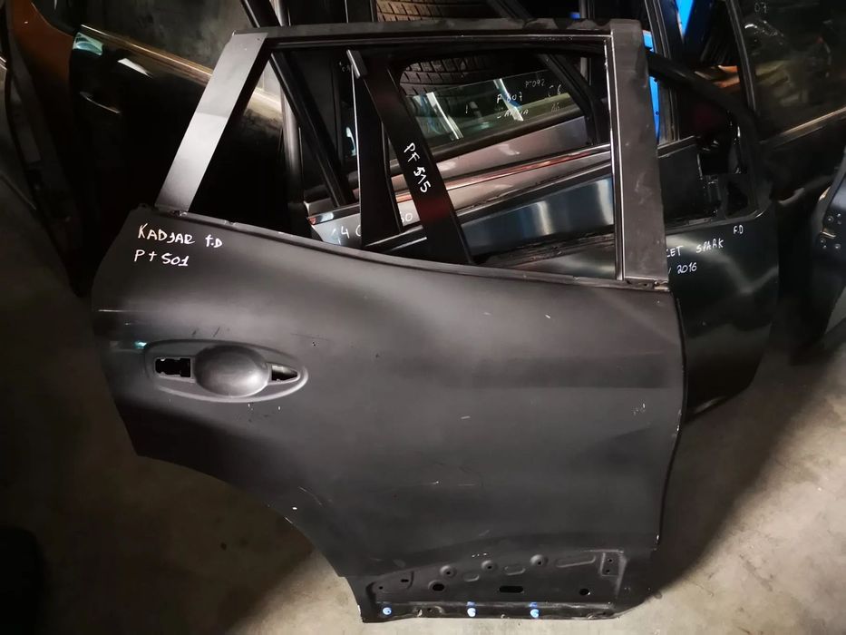 RENAULT KADJAR 2016 PORTA TRAS DIREITA - PT501