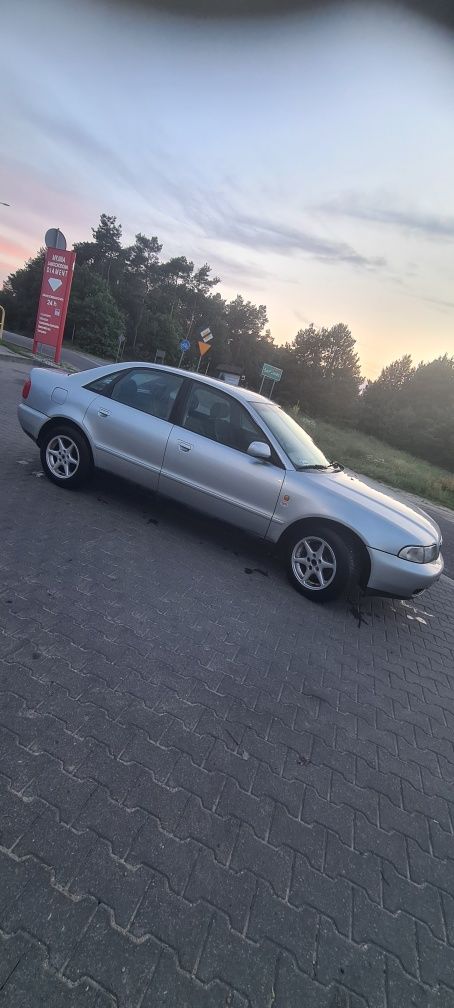 Audi A4 b5 1.8 lpg
