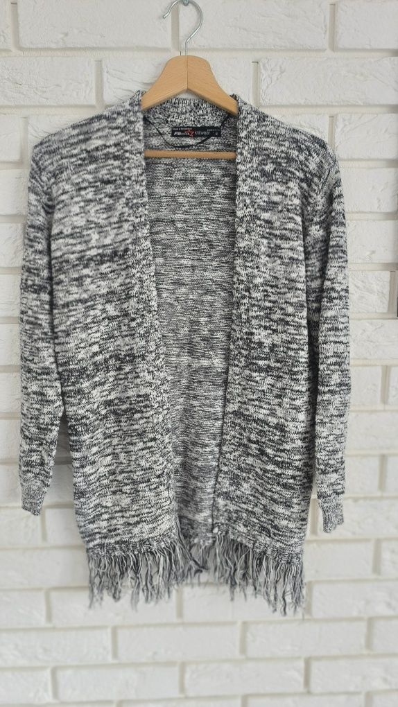 Kardigan damski narzutka damska sweter XS 34 S 36 frędzle boho