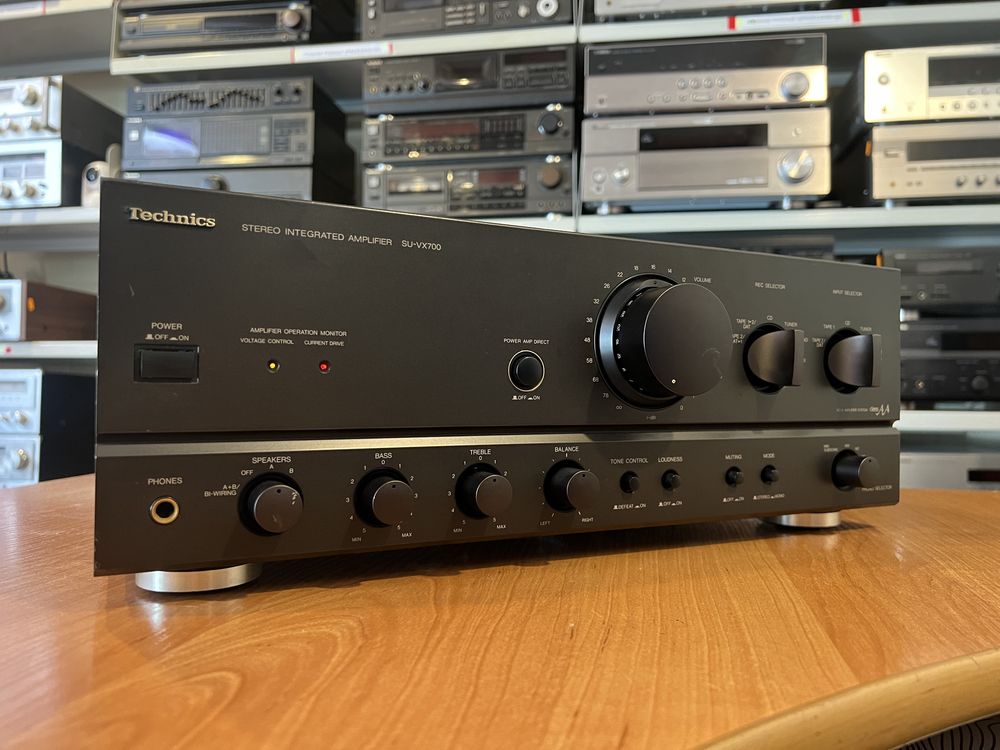 Wzmacniacz Technics SU-VX700 Audio Room