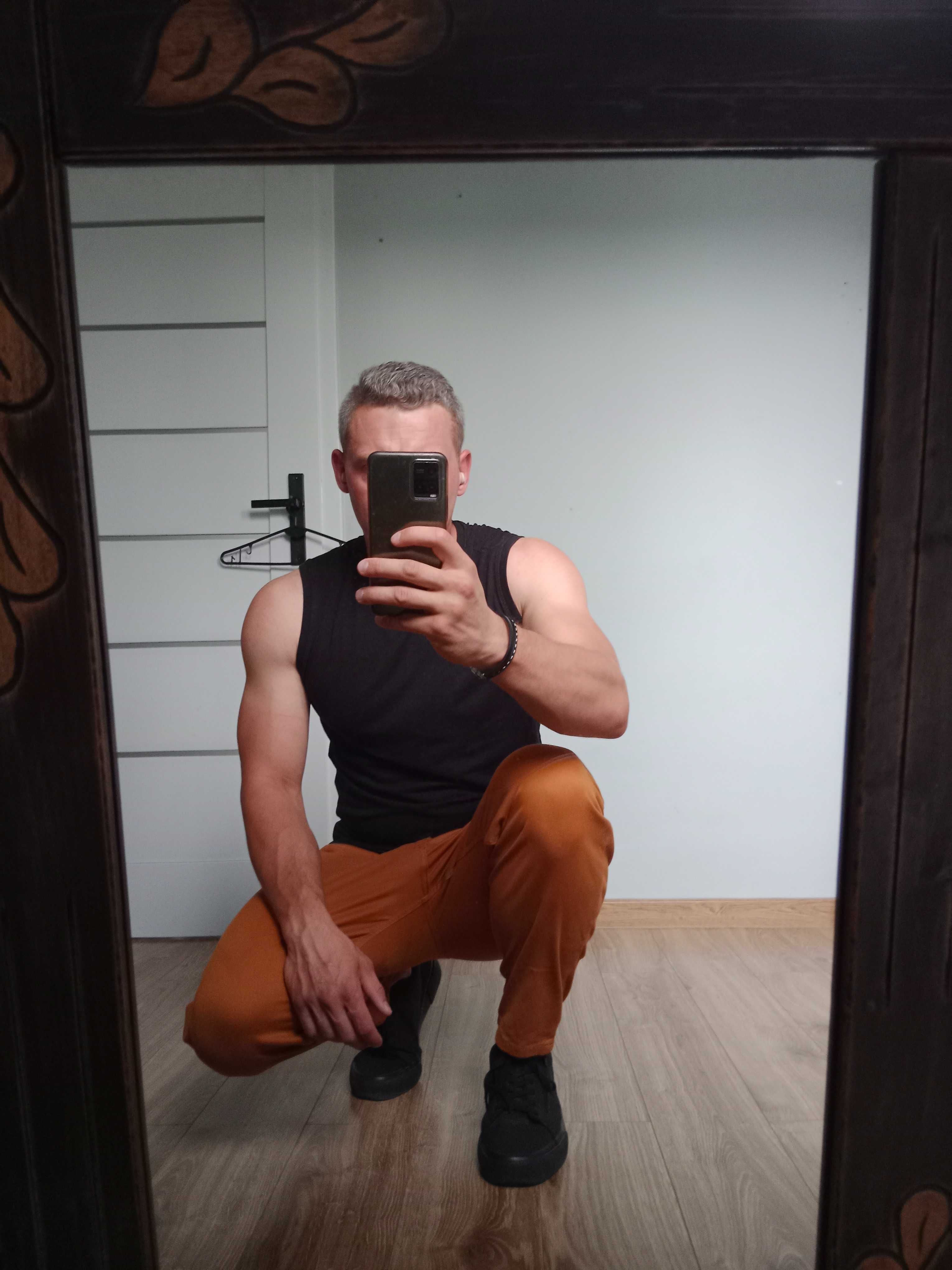 Spodnie Męskie Carrot Reserved Rozmiar M Nowe z Metką Bawełna