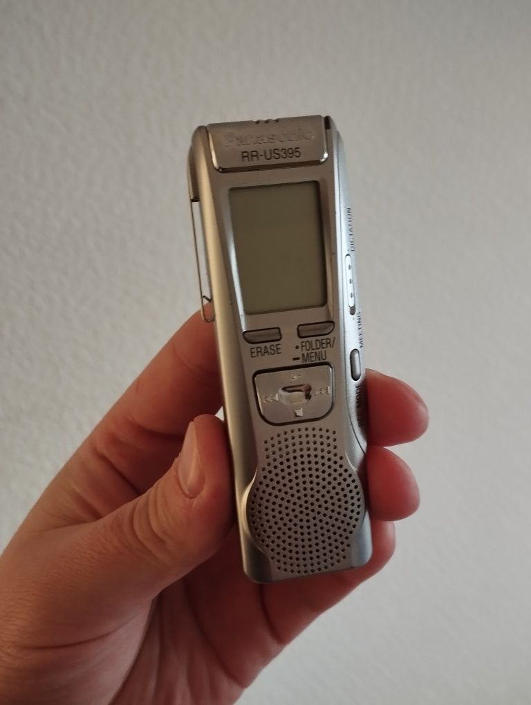 Диктофон Panasonic RR-US395