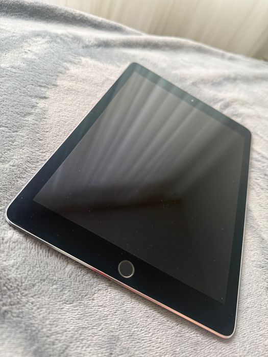 iPad Pro 128 gb sim слот
