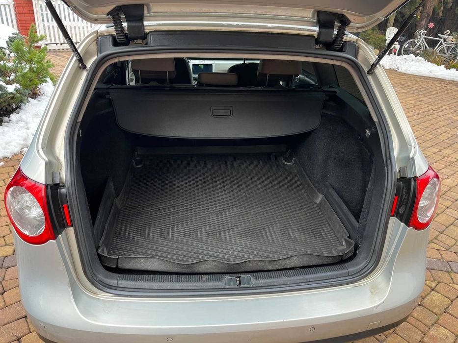 VW Passat Kom 1.8TSI-150KM-2009KlimtronicAbsAlumNaviKraj Fvat ZAMIANA