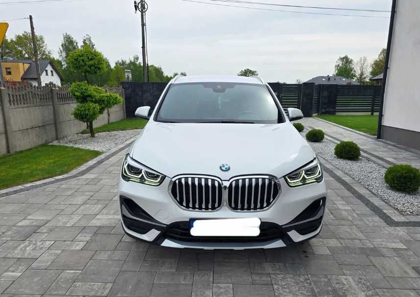 BMW X1 sDrive18d xLine 2021