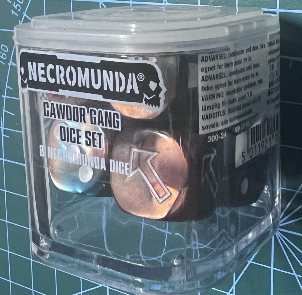 Necromunda Cawdor dices kości