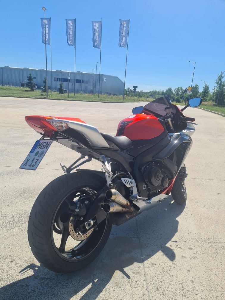 Suzuki gsx-r 600 k8