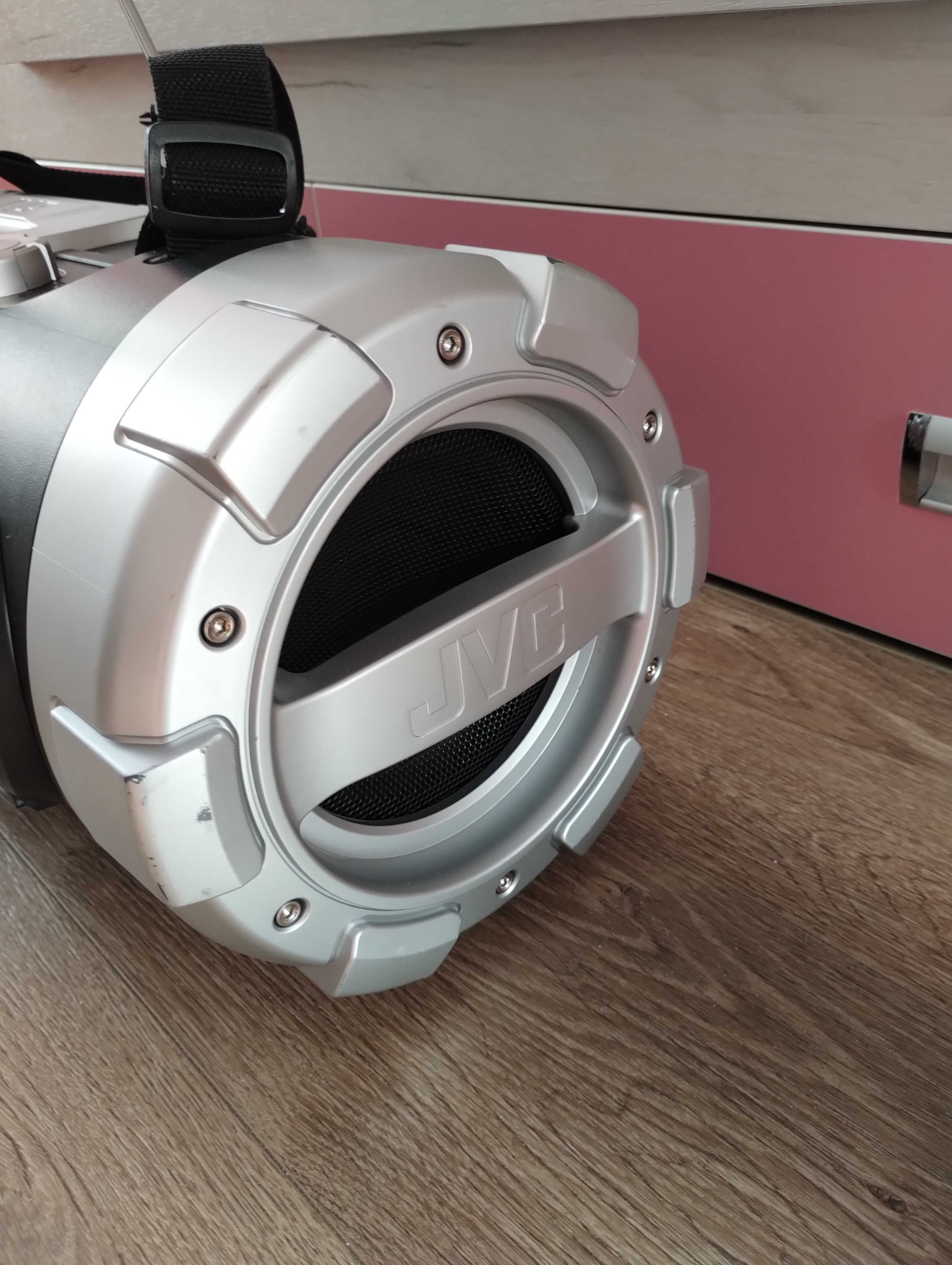 Бумбластер BoomBlaster JVC ( USB / тюнер / iPod / CD ) ЖВС