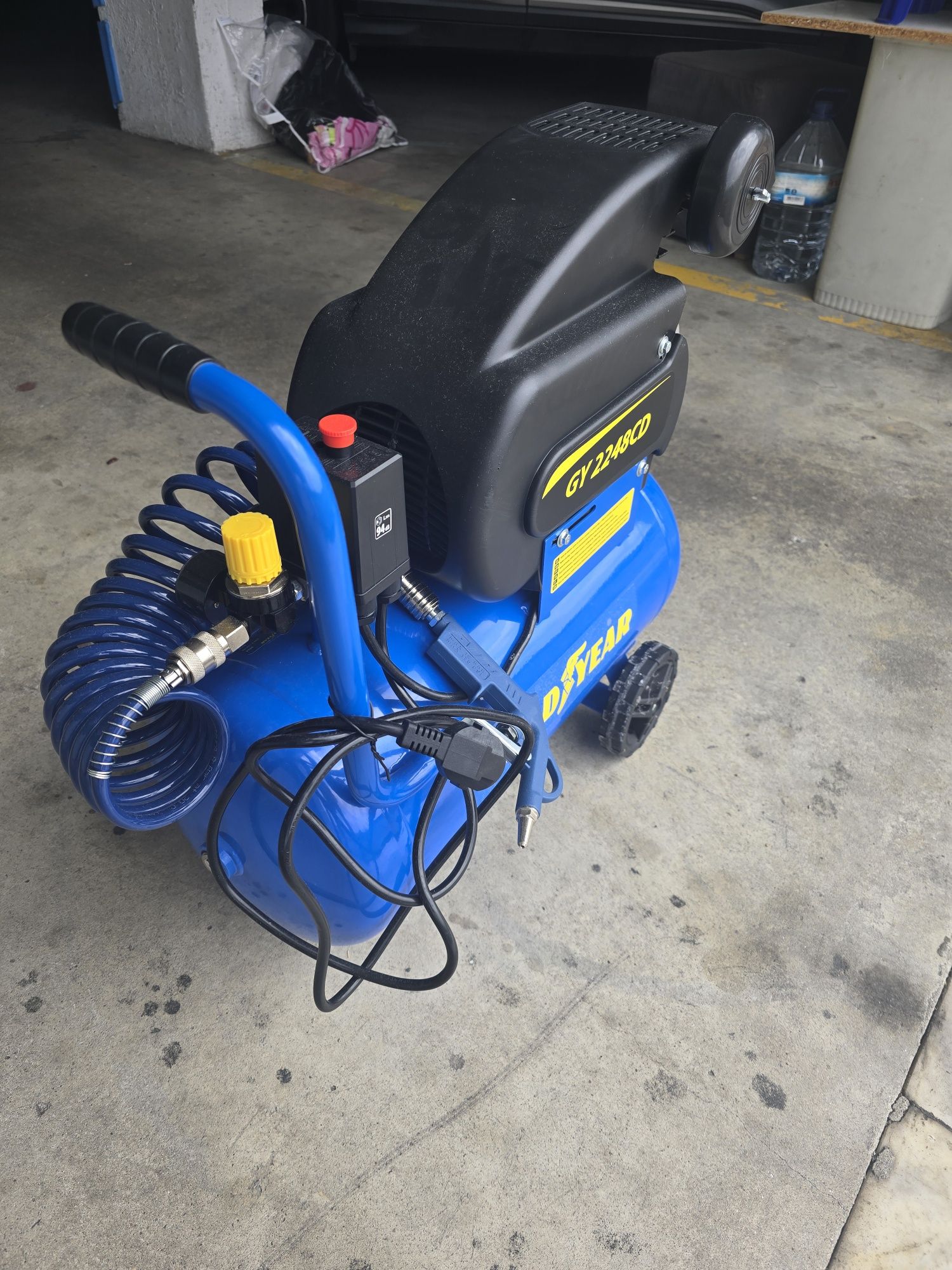 Compressor Óleo 24L 2HP Goodyear