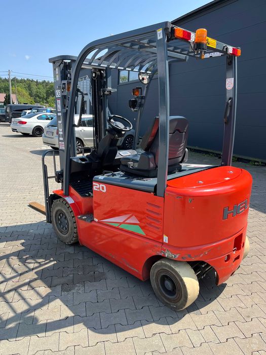 Wózek widłowy Heli CPD20
