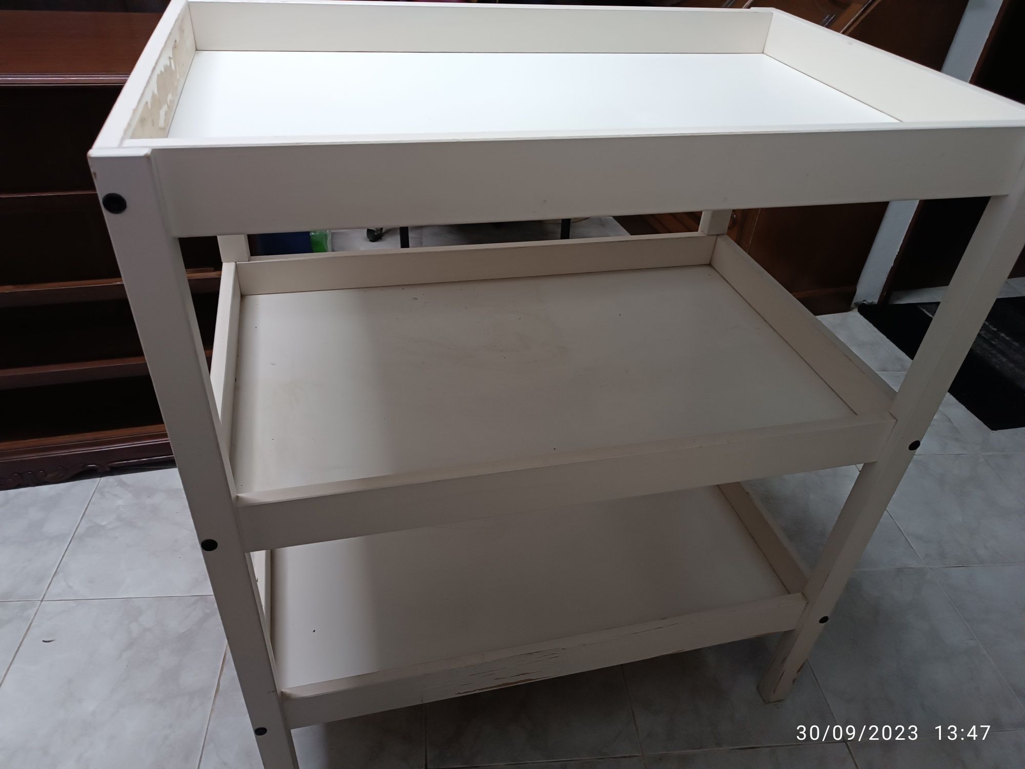 Móvel muda fraldas ikea branco