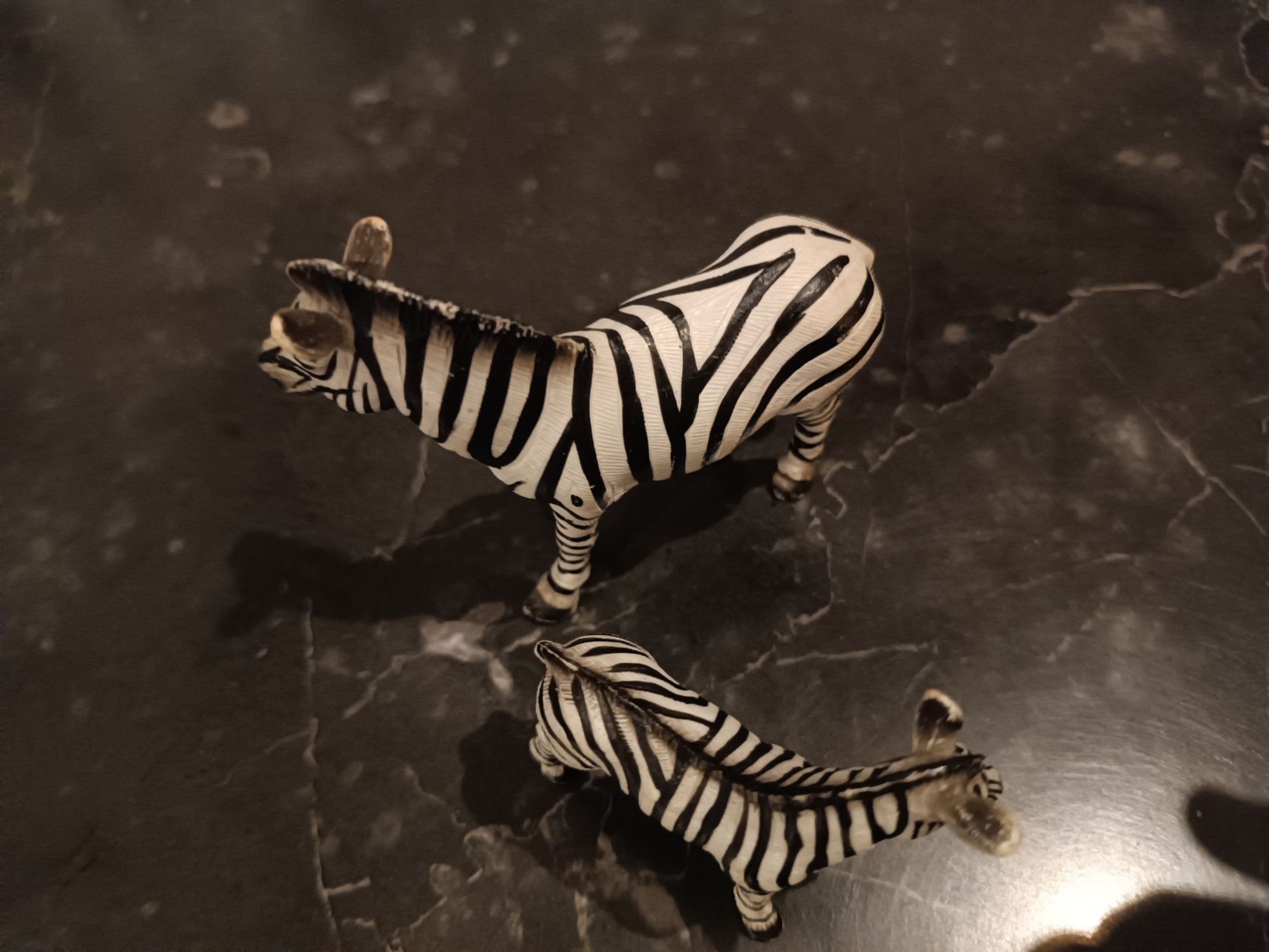 Figurki zebra samica i źrebię Schleich