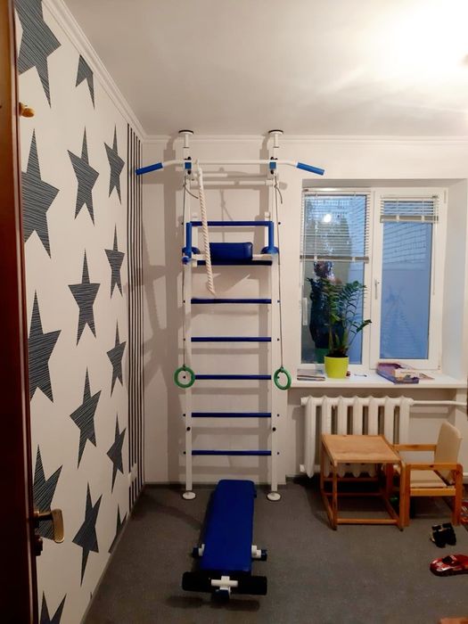 Продаж 3 кім.кв на Митниці