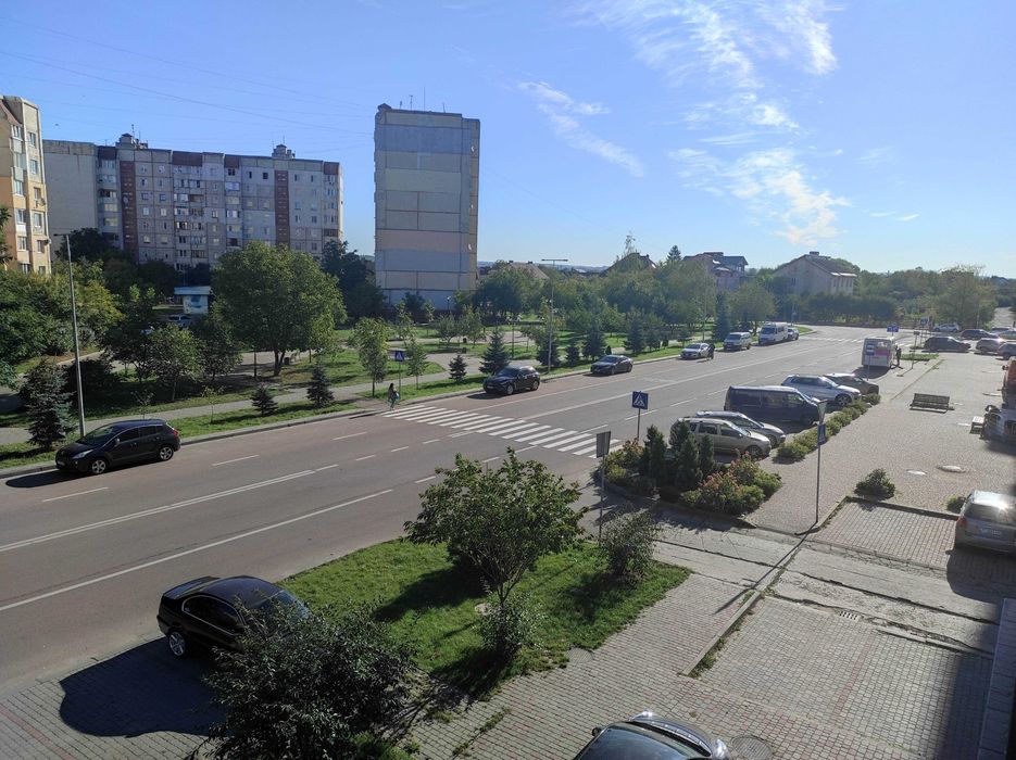 Продається 3-х. кім. квартира по вул. Стуса, 38 в ЖК Левада 2
