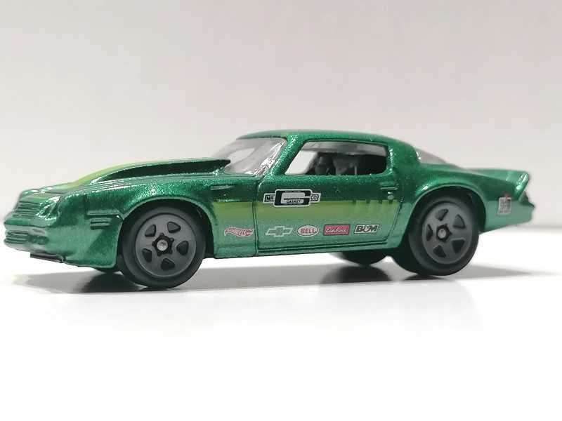 Hot Wheels Camaro 81
