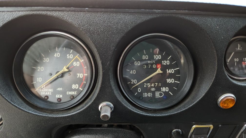 Нива 2121 1982 року